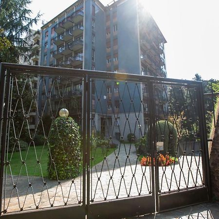 Apartment Bocconi 1 Милан Экстерьер фото